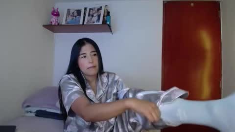 Ana online show from October 31, 9:10 am