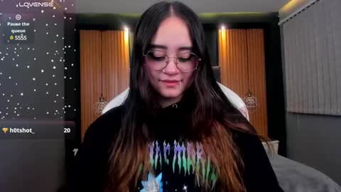 Ana online show from February 11, 8:52 pm