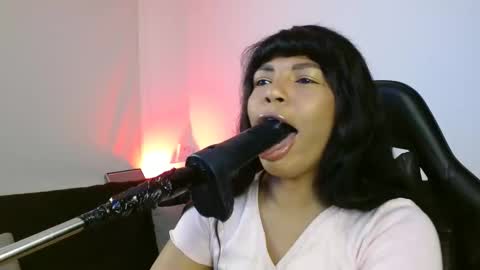 Snapshot of anabel693 chatting on February 24, 10:59 am anabel alice gandara  online show from February 24, 10:59 am
