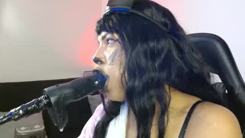 Snapshot of anabel693 chatting on February 9, 3:12 pm anabel alice gandara  online show from February 9, 3:12 pm