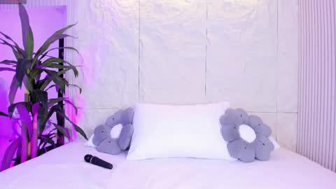 Anahin online show from April 4, 12:12 pm