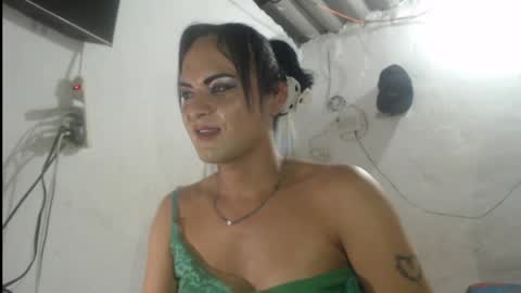 Analia smith online show from April 17, 9:50 pm