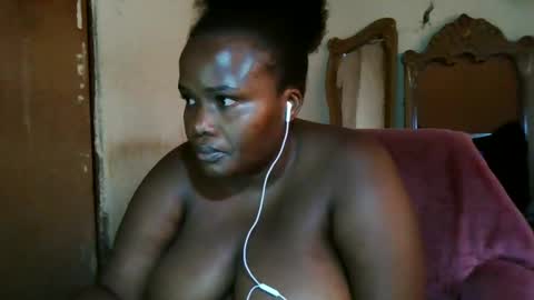 Snapshot of analslut1987 chatting on February 25, 2:15 pm analslut1987 online show from February 25, 2:15 pm