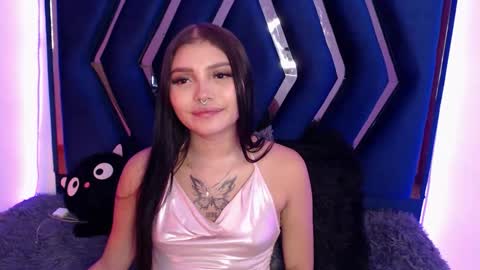 analymilles online show from May 7, 9:54 pm