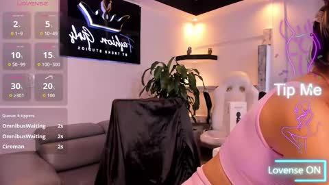 Snapshot of anaruiz1_ chatting on October 9, 6:02 pm ana online show from October 9, 6:02 pm