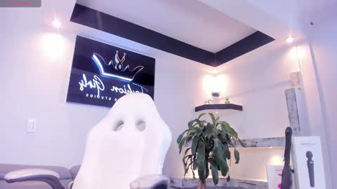 Snapshot of anaruiz1_ chatting on March 8, 9:51 pm ana online show from March 8, 9:51 pm