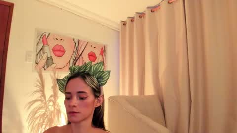 Ana online show from November 15, 8:10 pm