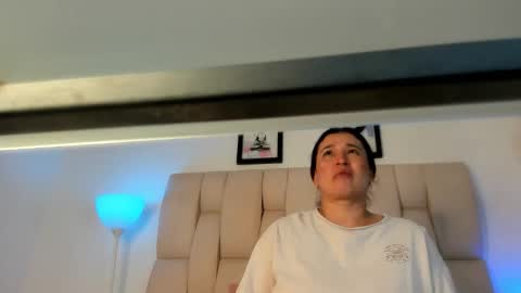anastassia_29 online show from May 15, 10:34 am