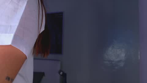 Kendra  online show from March 28, 10:16 am