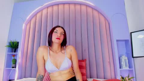 A N N A   V O S S  online show from November 10, 7:38 pm