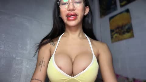 anawalters online show from March 25, 5:42 pm