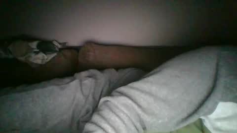 Snapshot of andellus chatting on March 1, 5:27 pm andellus online show from March 1, 5:27 pm