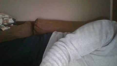 Snapshot of andellus chatting on February 22, 8:18 am andellus online show from February 22, 8:18 am