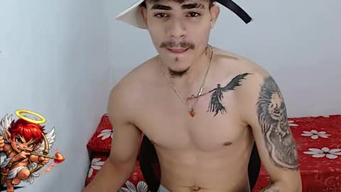 andr_093 online show from June 7, 8:41 am