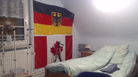 Andre online show from December 12, 8:21 pm