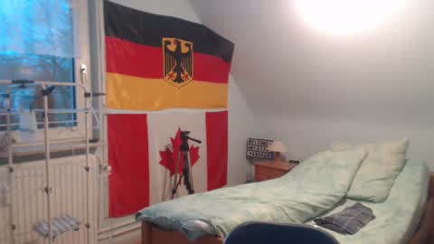 Andre online show from December 9, 2:49 pm