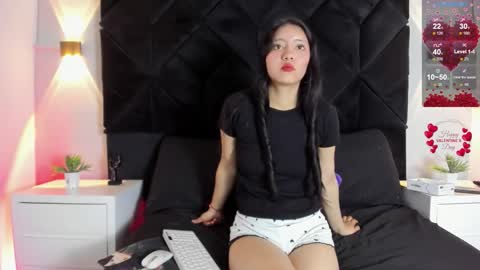 andrea_carocaro online show from February 16, 1:53 pm