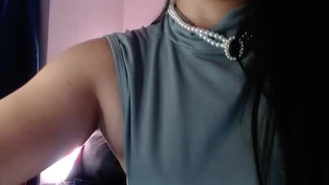 Snapshot of andrea_sexx_ chatting on December 3, 4:31 am Andrea online show from December 3, 4:31 am