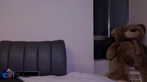    online show from April 10, 6:30 am