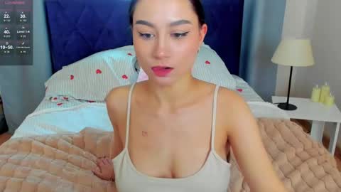andreajohnsons online show from June 9, 8:14 am