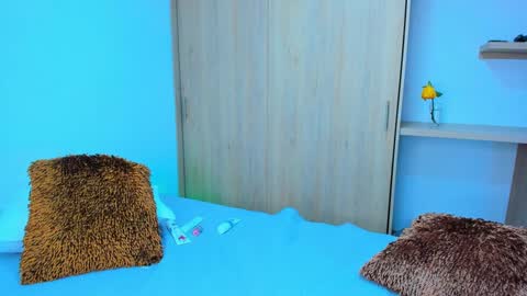 andrea online show from February 19, 4:00 pm