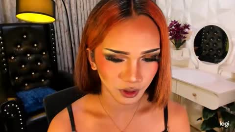 andreamorris online show from June 9, 10:20 pm