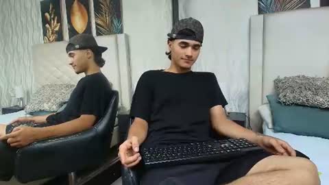Andreao online show from July 1, 2:26 pm