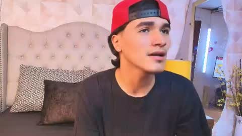 Andreao online show from August 2, 7:26 pm