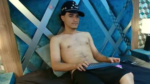 Andreao online show from July 24, 2:58 pm