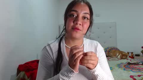 Andre online show from February 2, 3:32 am