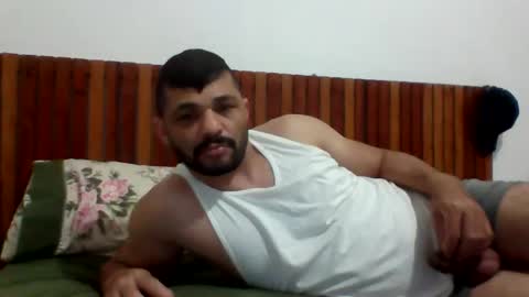 Snapshot of andreloko123 chatting on September 9, 1:38 am andreloko123 online show from September 9, 1:38 am