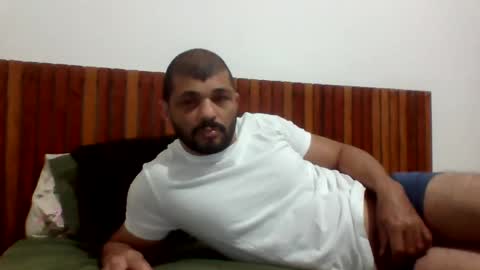 Snapshot of andreloko123 chatting on October 2, 1:15 am andreloko123 online show from October 2, 1:15 am