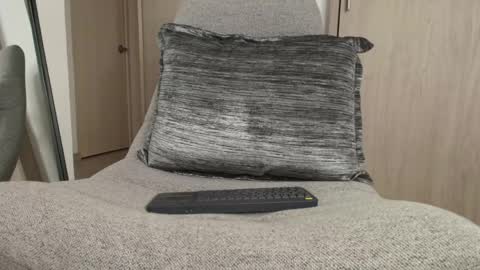 ANDREW WEST online show from April 8, 4:43 pm