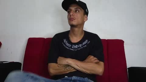 andrew online show from April 18, 2:24 am