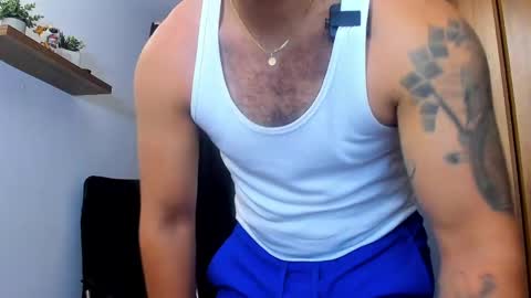 Andrew Diaz online show from May 11, 9:01 pm