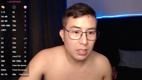 andrewmhilton_ online show from October 9, 2:06 am