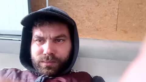 Snapshot of andrey21q chatting on October 7, 8:21 am andrey21q online show from October 7, 8:21 am