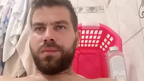 Snapshot of andrey21q chatting on October 3, 8:22 am andrey21q online show from October 3, 8:22 am