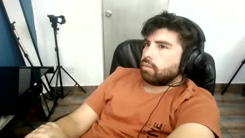 Andy online show from May 3, 7:53 pm