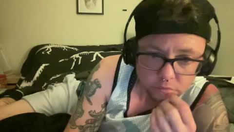 androxkade online show from October 5, 7:39 am