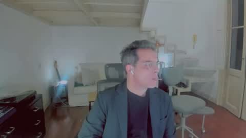 Andrew online show from June 24, 6:53 am
