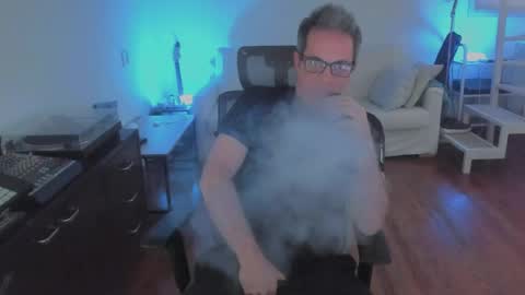 Andrew online show from April 12, 5:28 pm