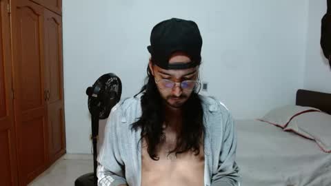 Andy1113 online show from May 26, 6:19 am