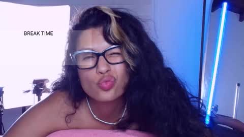 andy  online show from February 28, 6:17 am