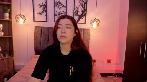 andy_and_emma online show from February 25, 12:38 pm