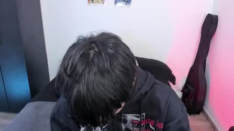 twx Andy twink3 online show from July 9, 2:15 am