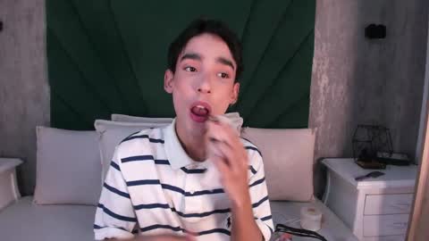A N D Y online show from May 16, 12:04 pm