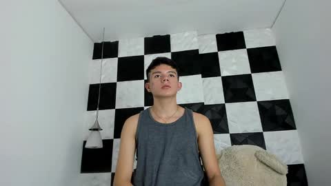 andyfame11 online show from November 4, 7:04 pm