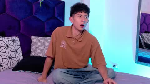 andyjustgame  online show from March 30, 4:45 am