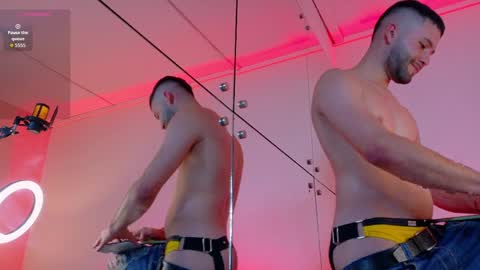 Andy online show from April 2, 9:22 pm